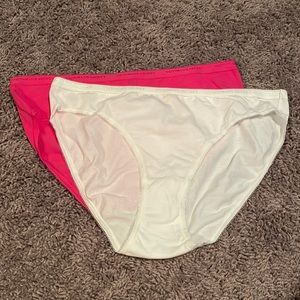 NWT Victoria’s Secret Cotton Bikini Hiphugger Panties Large